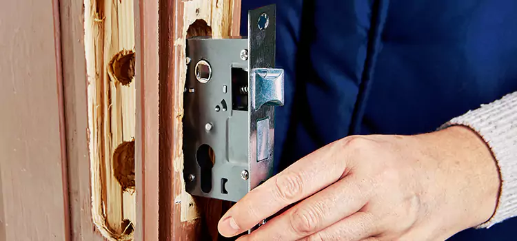 Garage Door Lock Replacement Linton Hall